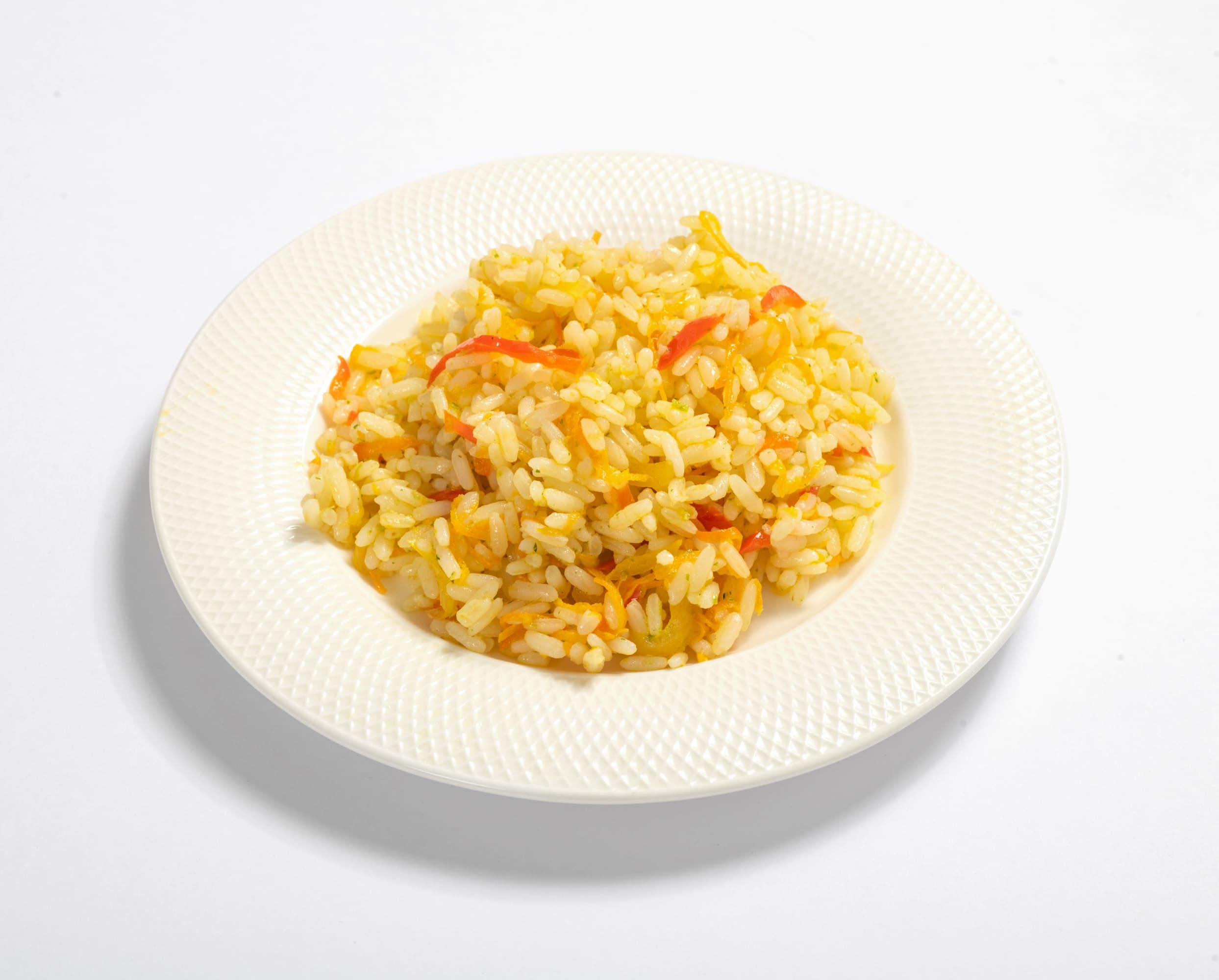 Рис с овощами и зеленым маслом