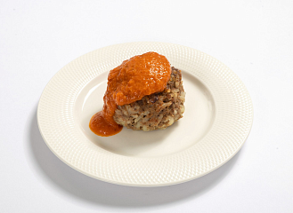 Ёжик с томатным соусом