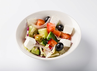 Греческий салат с фетой